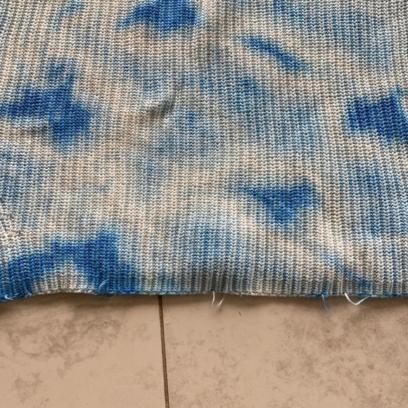 Generation Love sweater - Picture 8 of 10